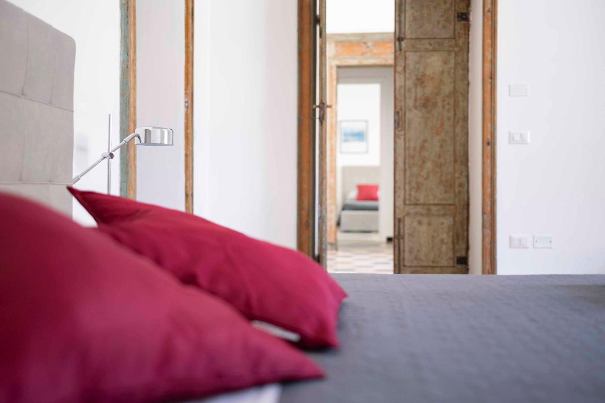 Vintage Cavour Apartment