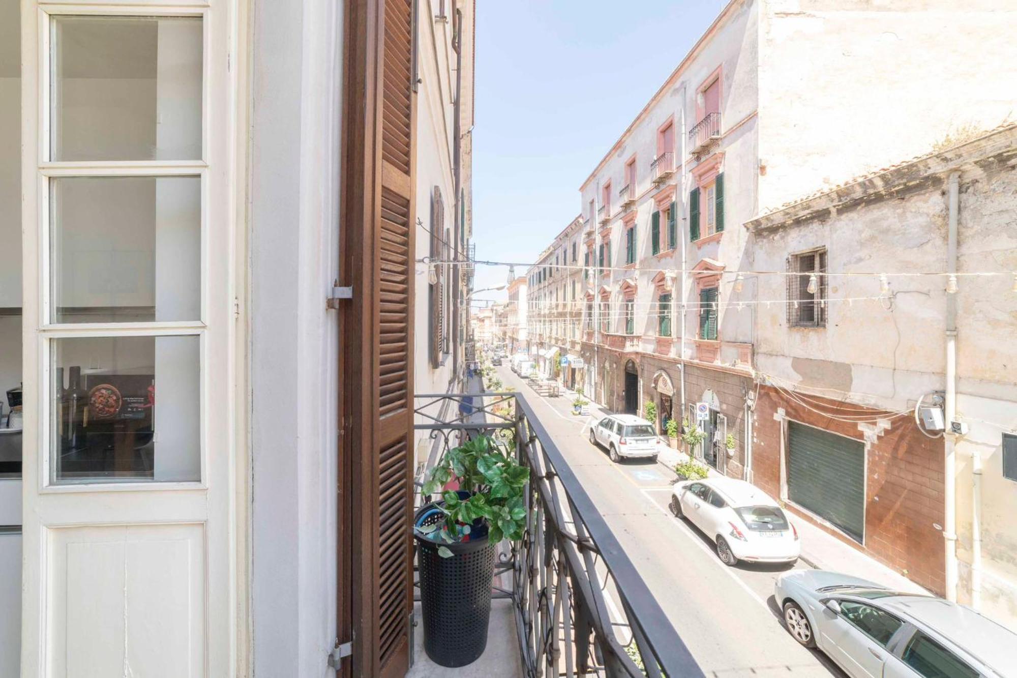 Vintage Cavour Apartment